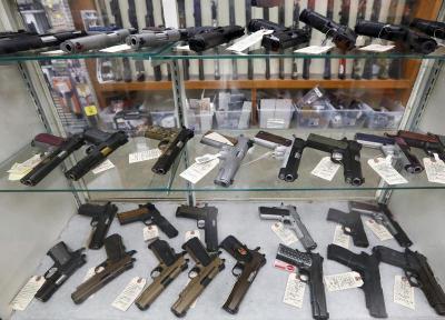 خبرنگاران آمار فروش سلاح در آمریکا همچنان صعودی است