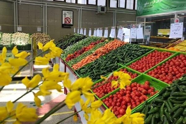فصاحت: روزانه 4 هزار تن میوه و تره بار در میادین توزیع می گردد