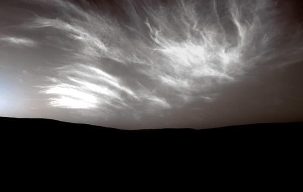 به ناسا برای شناسایی ابرهای مریخ یاری کنید!