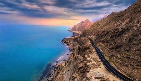 لذت رانندگی در رویایی ترین جاده ساحلی ایران